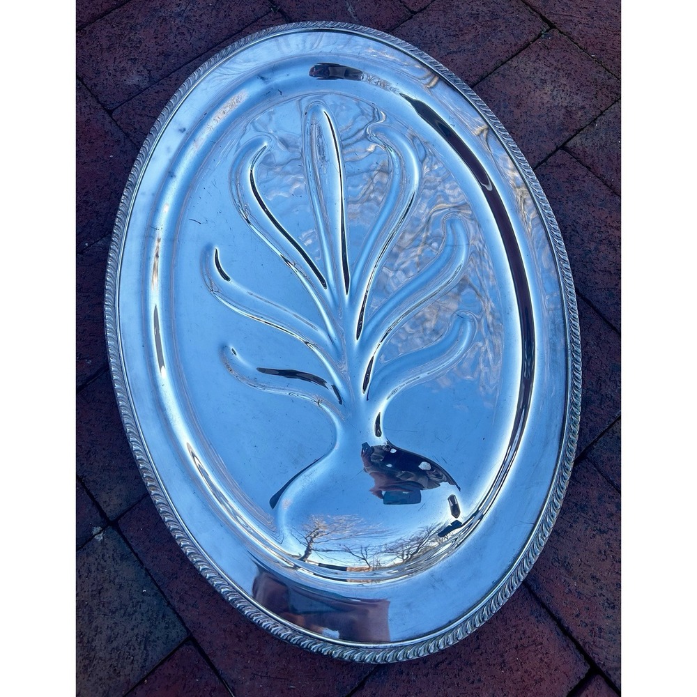 Vintage Oneida Silver Plated 21in X 14in Footed Serving Platter. Beautiful Tray